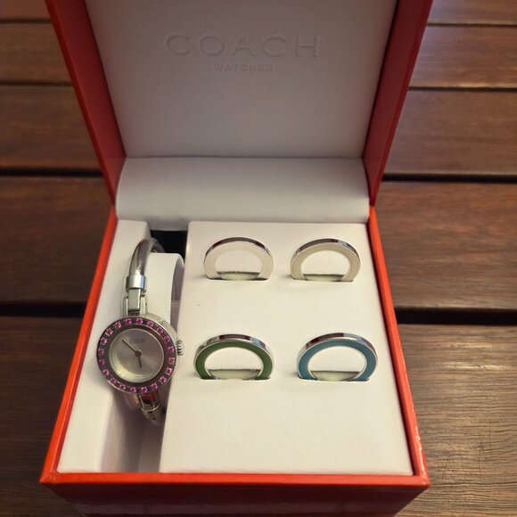 Coach Bangle Watch - Picture 4 of 5